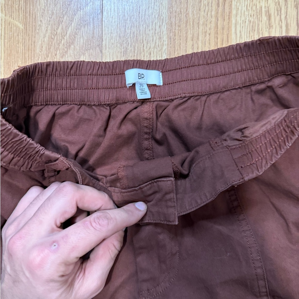 BP Men's Brown Cargo Pants - Picture 4 of 7
